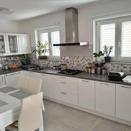 House Lakvere Будинок відпочинку