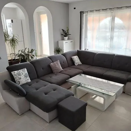 House Lakvere Semesterbostad