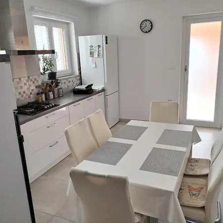 House Lakvere Ferienhaus *