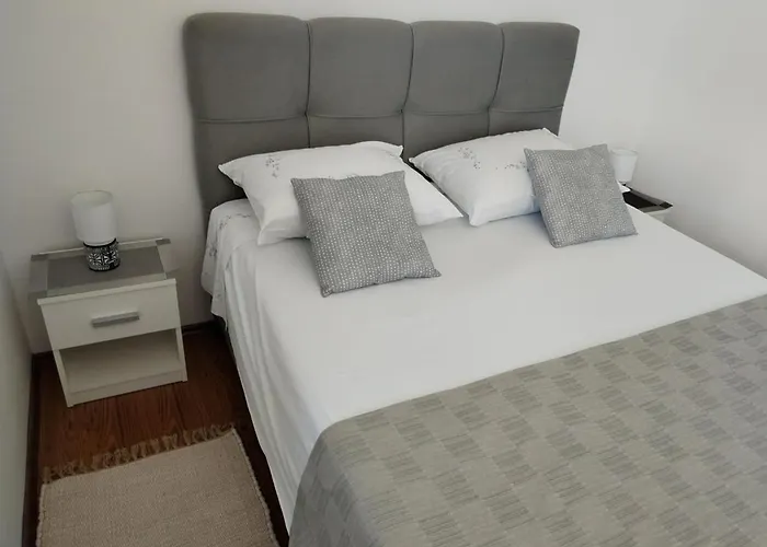 بيت للعطل House Lakvere بولا